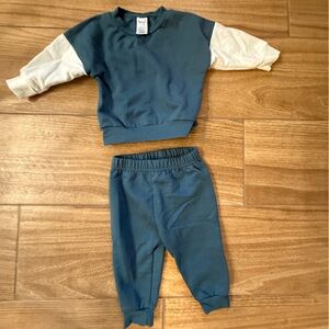 Badgley Mischka Kids Teal and Cream Jogger Set